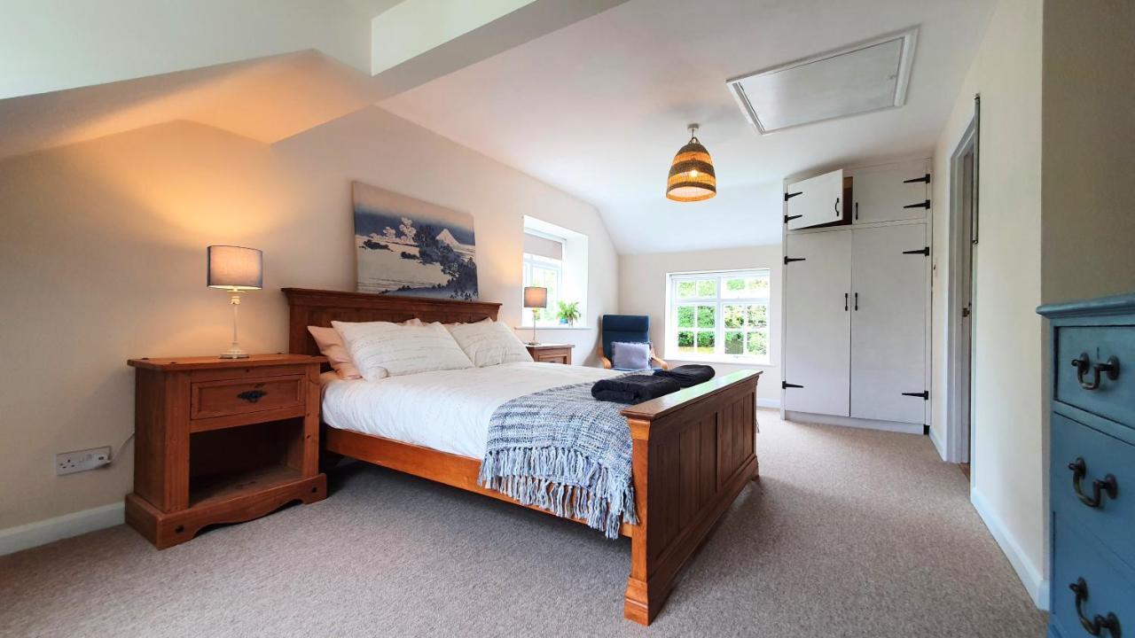 Glenfield Cottage - Secluded Luxury Deep In The Oxfordshire Countryside Wilcote ภายนอก รูปภาพ